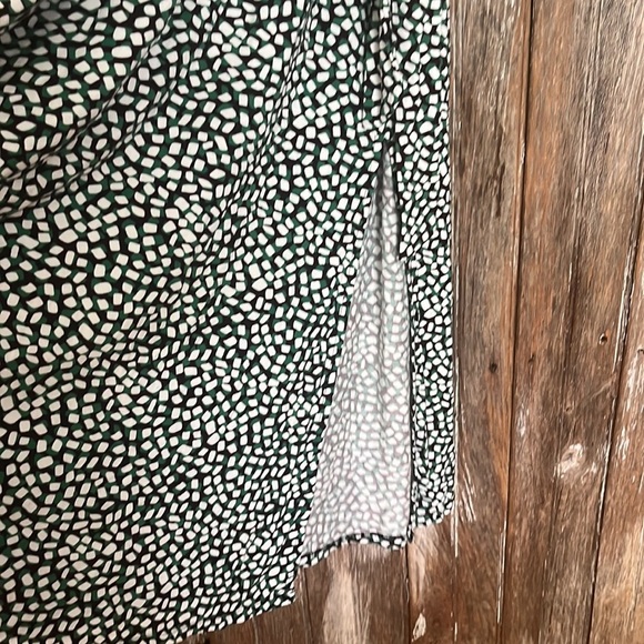 NWT DRAPER JAMES ROBIN LONG SLEEVE MIDI DRESS, size medium - Picture 3 of 5